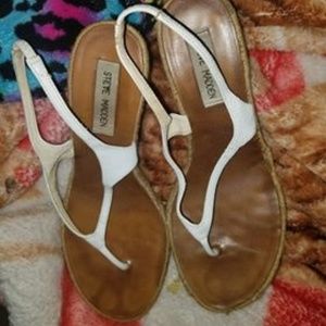 Steve madden sandles.